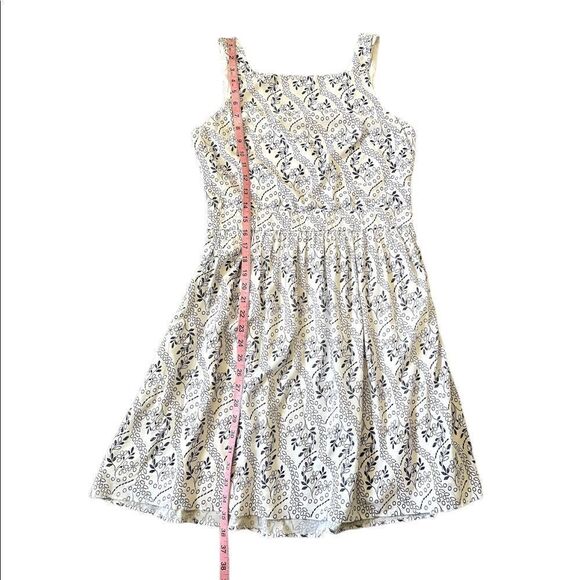 Loft  White & Navy Floral Stitch Print Cutout Back Skater Mini Dress Size 4 NWT - Picture 12 of 15